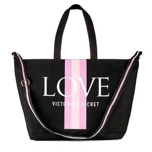 Victoria's Secret Love weekender bag NWOT 💖